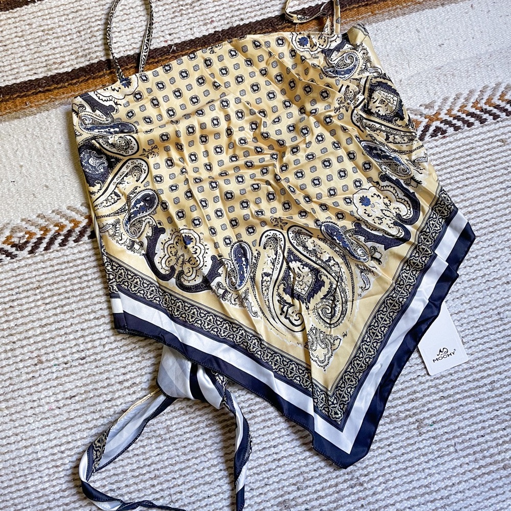 Mocha NWT Bandana Tie Top